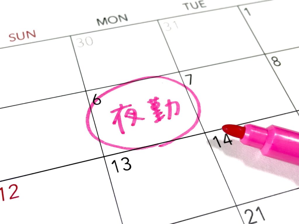 介護職の一人夜勤が不安？一人夜勤の実態や注意点を徹底解説