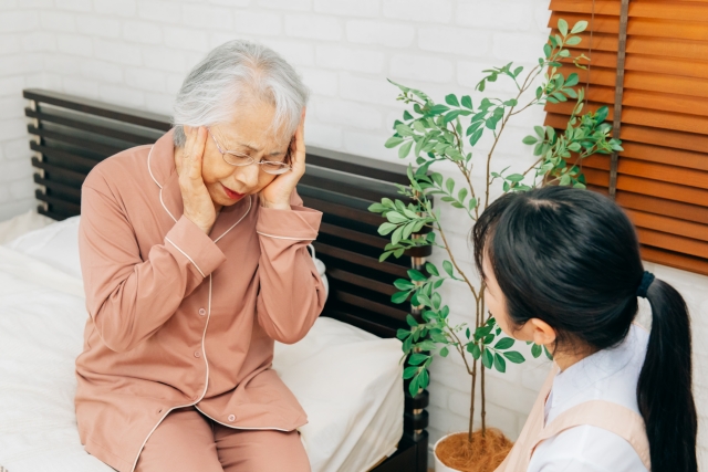 介護拒否をする方への対応が知りたい！拒否の理由やネグレクトとの関係も紹介