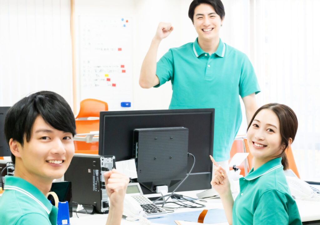 人間関係で悩む新人介護職員へ｜ストレスをためずに働くコツとは