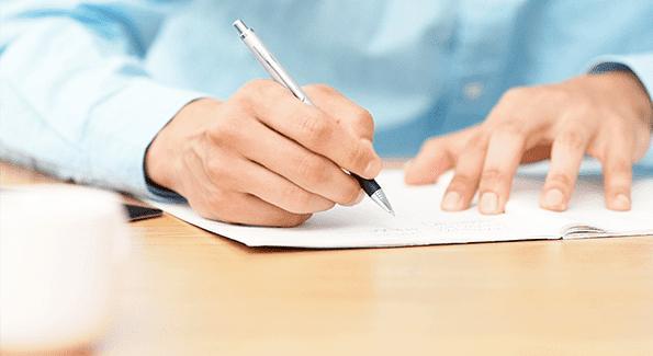 転職に資格は必要？持っていると有利な資格とは？